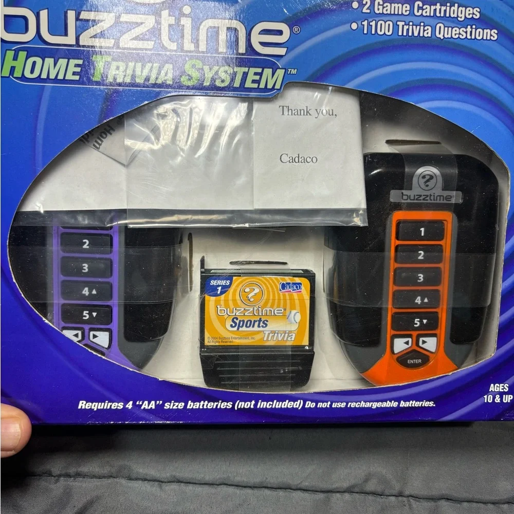 Buzztime TV Home Trivia System & Accessory Set‎ 2004 NIB